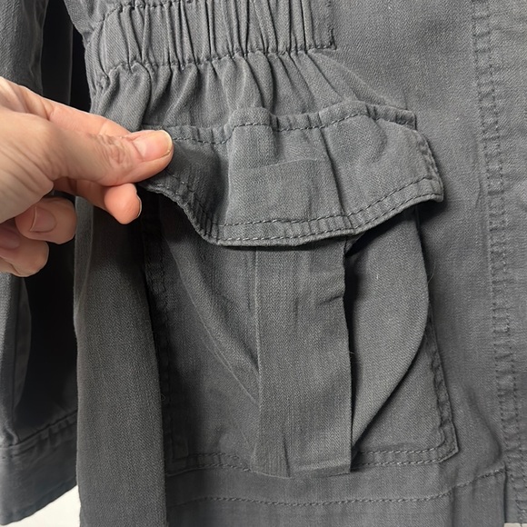 Deep Gray Utility Jacket with Collar and Button Closure - Picture 5 of 6